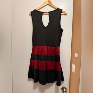 Wet Seal, black and burgundy sleeveless dress. Ready for dress up.